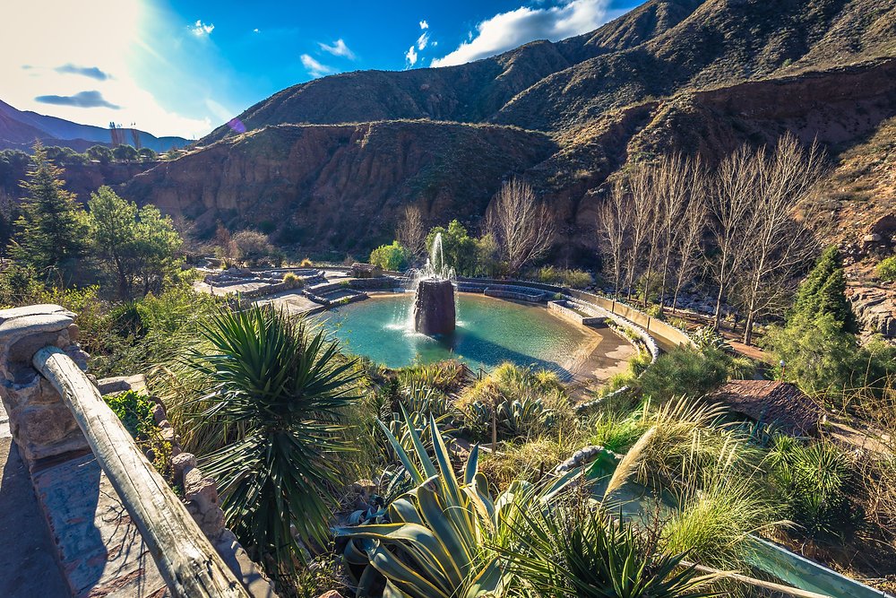 TERMAS DE RIO HONDO